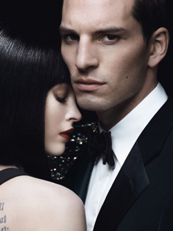 Меган Фокс ще представя Armani Code Woman